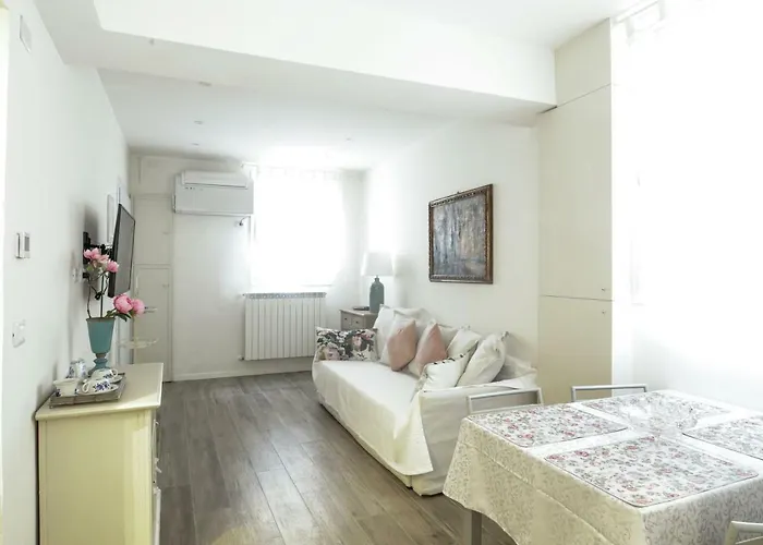 Charming And Cosy